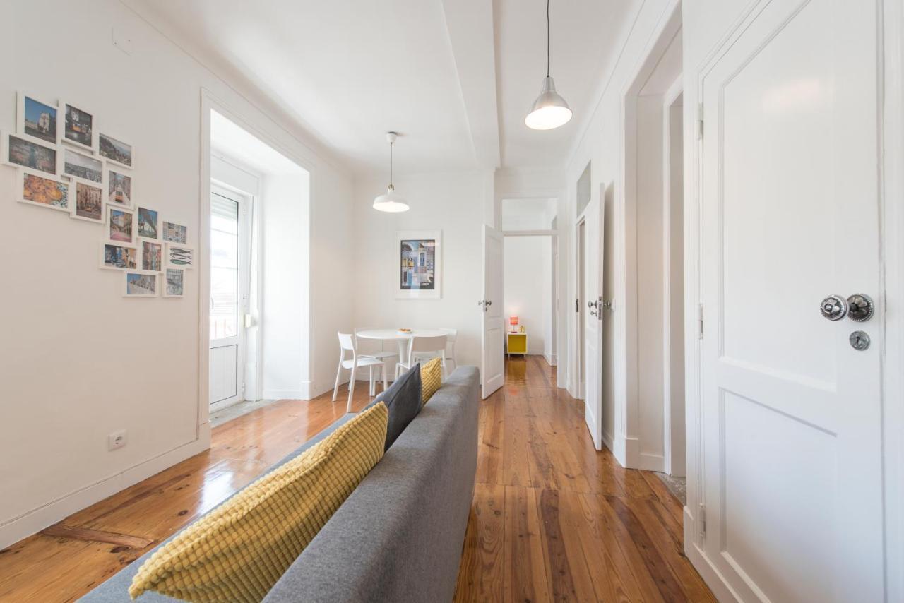 Cozy Apartment With Castel View Lisbon